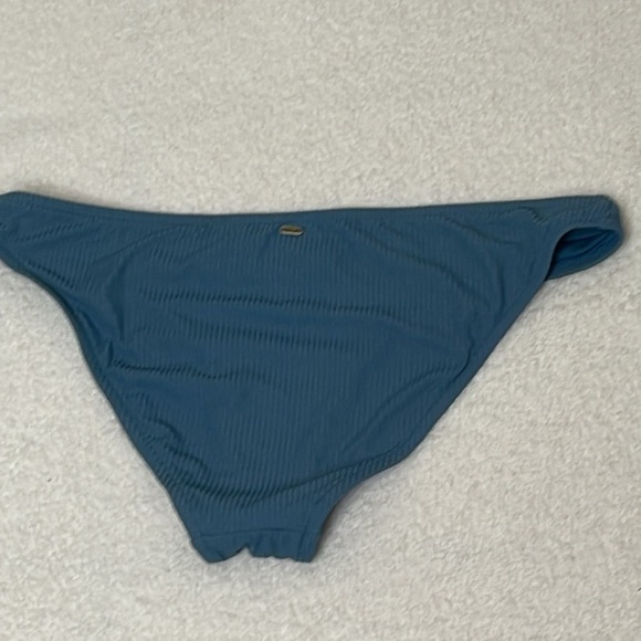 Ripcurl and Loft Women’s Bikini Bottoms Size Medium Blue/Green NWT 2pc Bundle - Picture 5 of 16